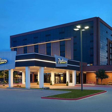 Radisson Hotel Denver-Аврора Экстерьер фото