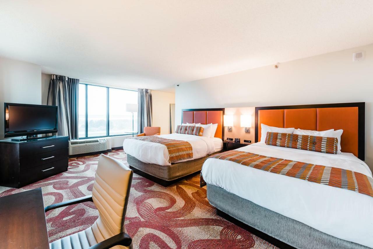 Radisson Hotel Denver-Аврора Экстерьер фото