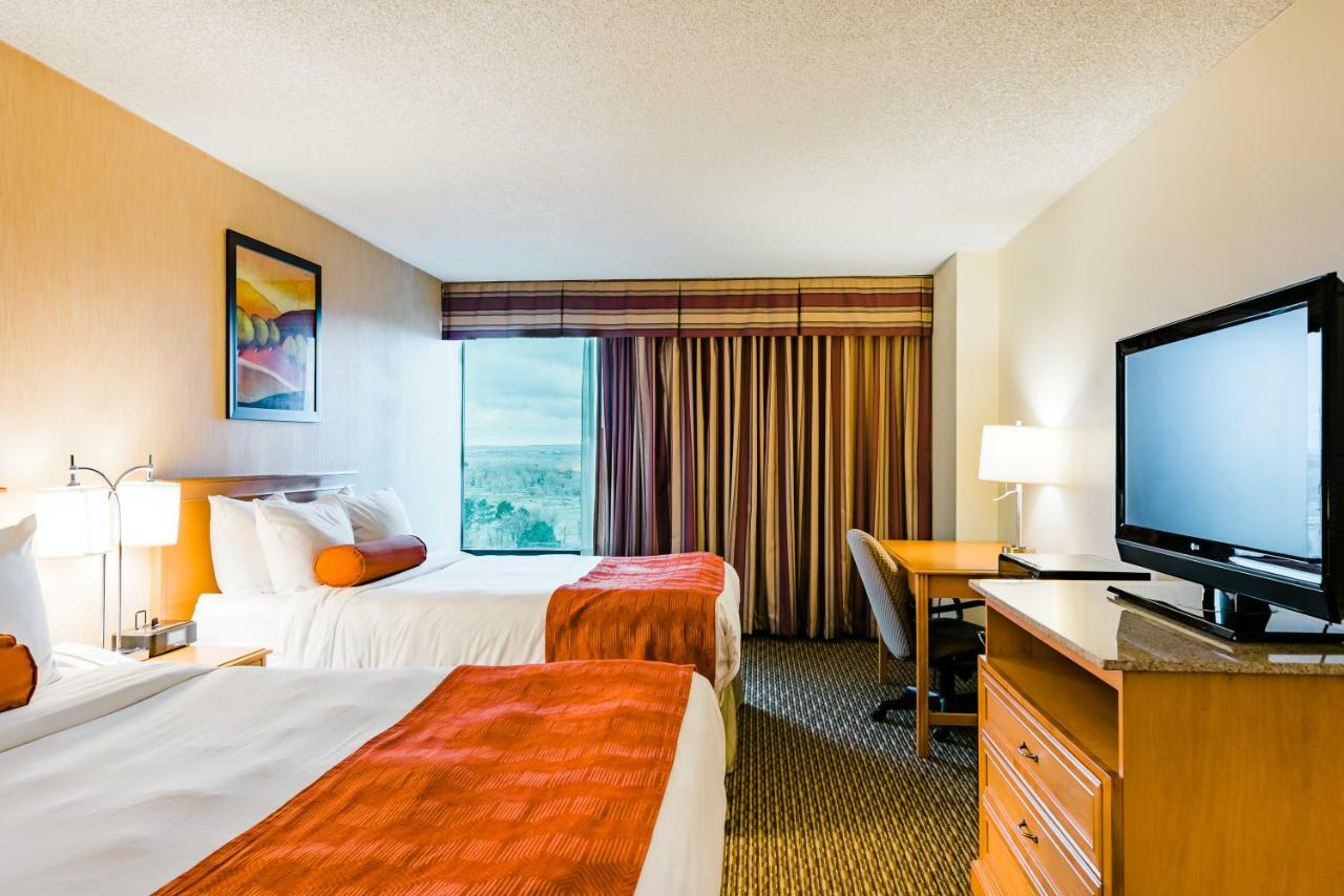 Radisson Hotel Denver-Аврора Экстерьер фото